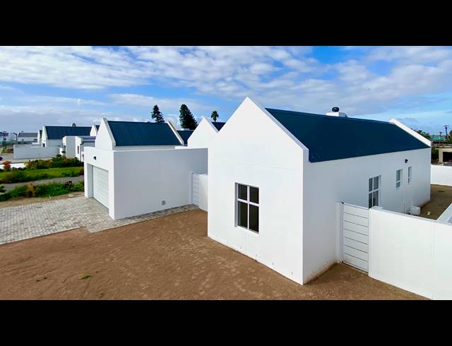 3 BEDROOM HOUSE FOR SALE IN ATLANTIC WAVES ESTATE